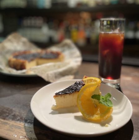 バスクチーズケーキ