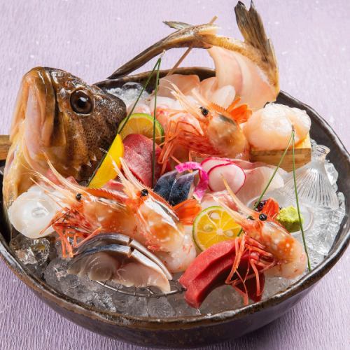 Assorted sashimi with excellent freshness