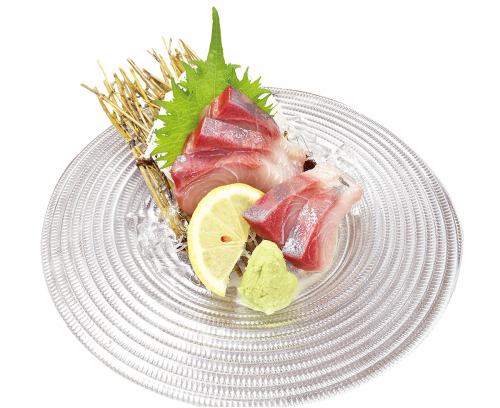 琉球雪鬆生魚片