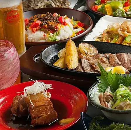 Enjoy heartwarming Okinawan cuisine.