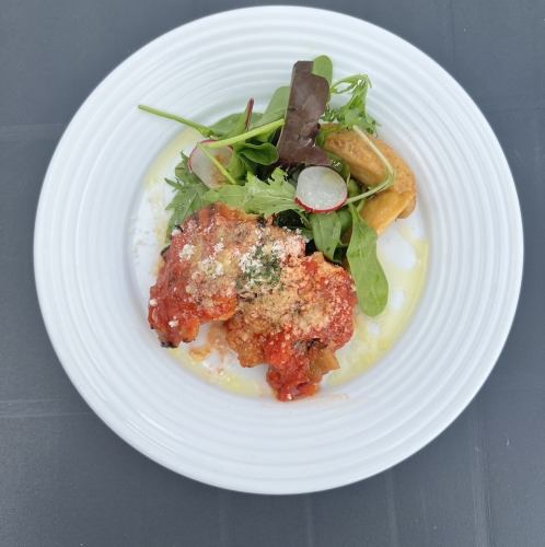 鶏もも肉の柔らかトマト煮込み