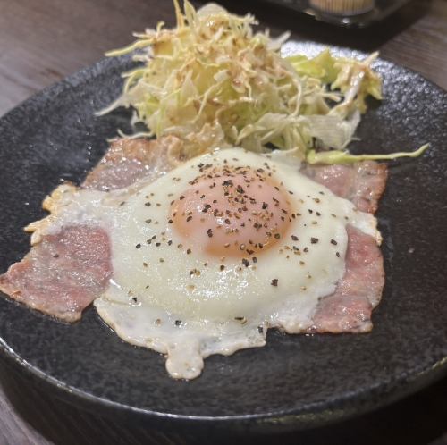 ベーコンエッグ
