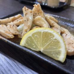 ヤゲンなんこつ塩炒め