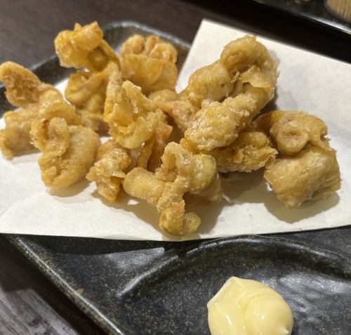 鶏皮の唐揚げ　カレー味