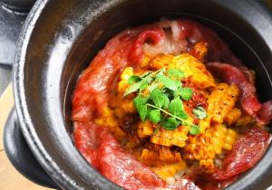 Beef and corn clay pot