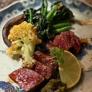 [Standard Course] 7 dishes including Kyushu Wagyu beef steak, 3700 yen (tax included)