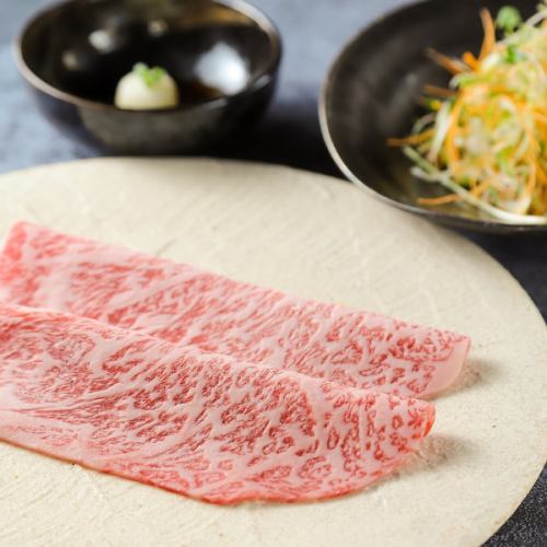 厳選されたお肉が自慢