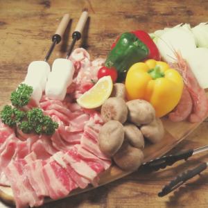 All-you-can-drink for 3 hours & plan with meat platter