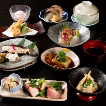 [For sightseeing/banquets] 9 dishes of Kyoto ingredients and seasonal specialties such as raw yuba, sashimi, silver cod Saikyo-yaki, mackerel sushi [Yukimitsu]