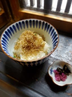 Chirimen Sansho rice