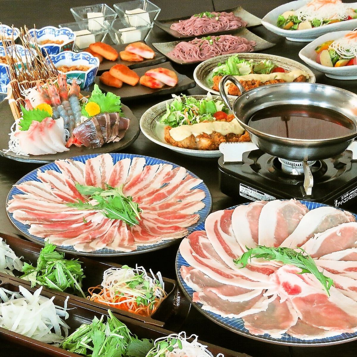 Please enjoy our specialty Kagoshima cuisine.