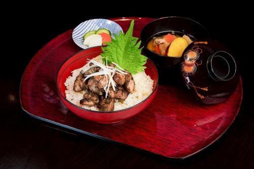 薩摩悠然地鶏もも焼き丼 城山盛り(150g)