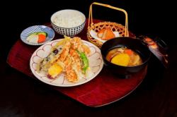 鶏と野菜の天ぷら定食