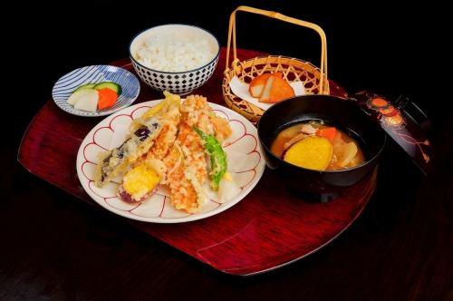 鶏と野菜の天ぷら定食