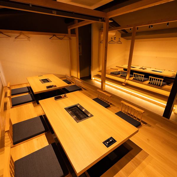 【適合聚會】可以充分感受到京都精髓的寧靜現代的日式空間。我們也可以用於聚會等，所以請隨時與我們聯繫。我們友善的工作人員將恭候您的光臨。