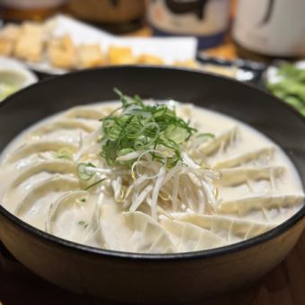 新名物！鳥の炊き餃子！約210種飲み放題付【日～木限定4500円→4000円】