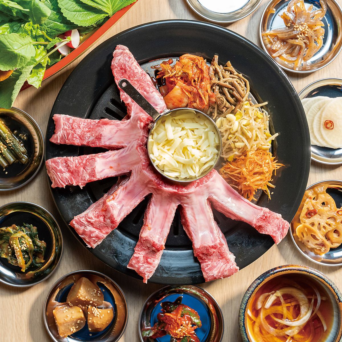 流川ど真ん中にネオ韓国居酒屋が！SNSにも◎