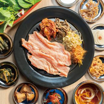 《2H飲み放題付》友人や家族との楽しい食事にぴったり!【ミノセット 全5品】