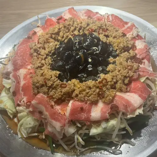 ■ 붉은 밥 고기 (대만 시지미 밥 고기)