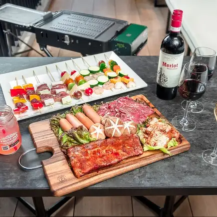 国産牛イチボや国産骨付きスペアリブなど全10品【goodspoonBBQプラン】