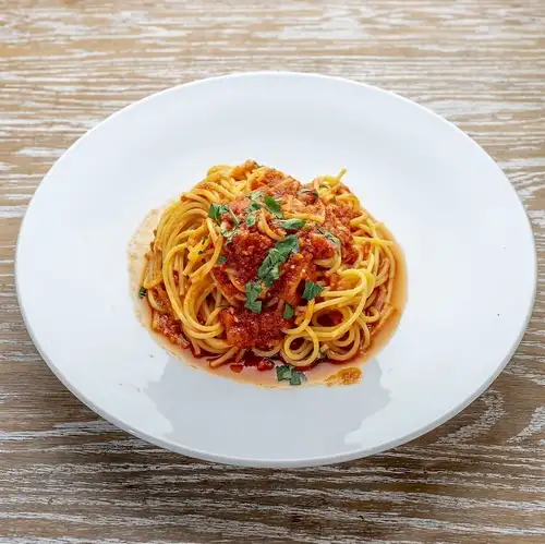 シンプルなにんにくのトマトソース
