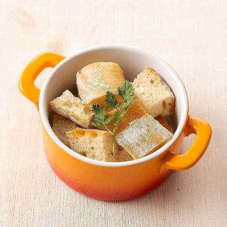 【肉类拼盘】另加法棍面包