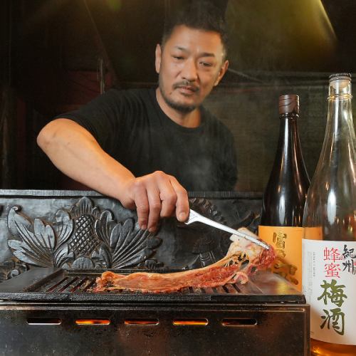 ファミリーにも宴会にもぴったり！地鶏や厳選の豚肉を贅沢に味わえる♪