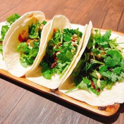 Beef Tacos (4 pieces)