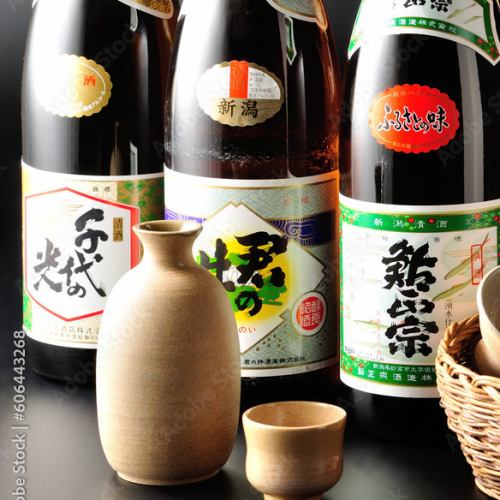 市場直送のこだわりの鮮魚などと相性抜群のお酒も種類豊富にご用意