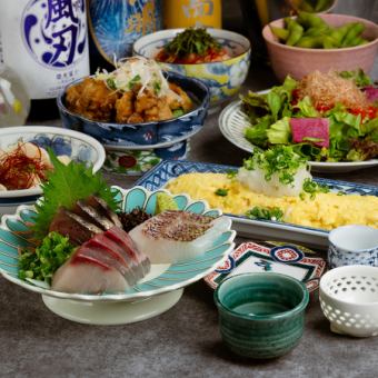 [B] 時令魚類套餐 - 共7道菜 - 含2小時暢飲 - 3000日元 [新鮮刺身直接從產地運送，以及時令日式宴席套餐]