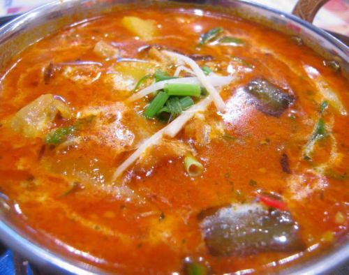 尼泊爾咖哩（配普通馕餅或薑黃飯）