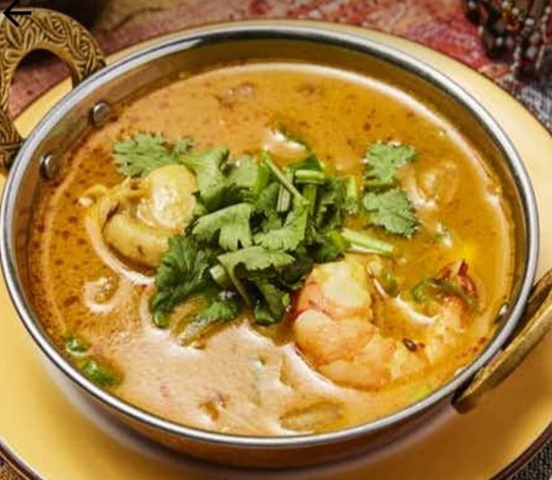 Nepalese seafood (with plain naan or turmeric rice)