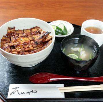 【専門店の看板メニュー】あなごめし