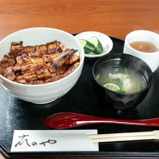 【人気No.1】外はパリッと中はふんわり◎骨から煮込んだタレが絶品♪名物あなごめし2600円(税込)