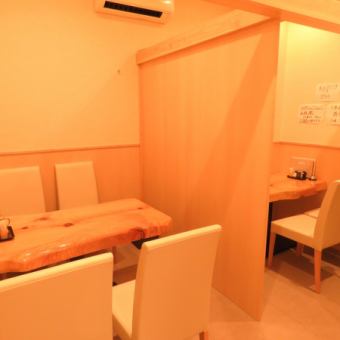 The wall between 【2 people ~】 is removable, so even in the banquet seat ☆