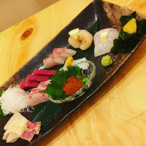 [Sashimi] Assorted sashimi