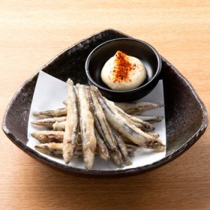 Deep-fried silver-stripe round herring