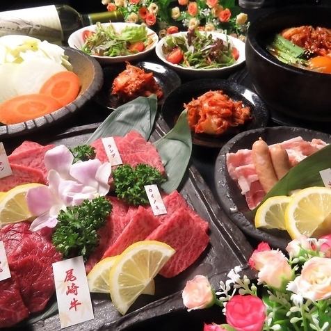 花套餐12道菜，食物仅需7,000日元（含税）*含1杯饮料