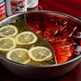 【90分鐘暢飲，僅需880日圓！ ！ ！ 】來福法酒場一定要嚐嚐這個！ ！火鍋酸飲暢飲！ ！
