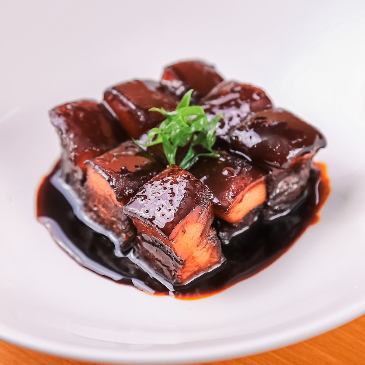 ランチ営業もやっておりますのでお気軽にお越しくださいませ♪