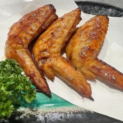 黄金手羽先唐揚げ 1本