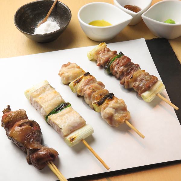 There are many skewer dishes! First of all, 6 carefully selected Yakitori