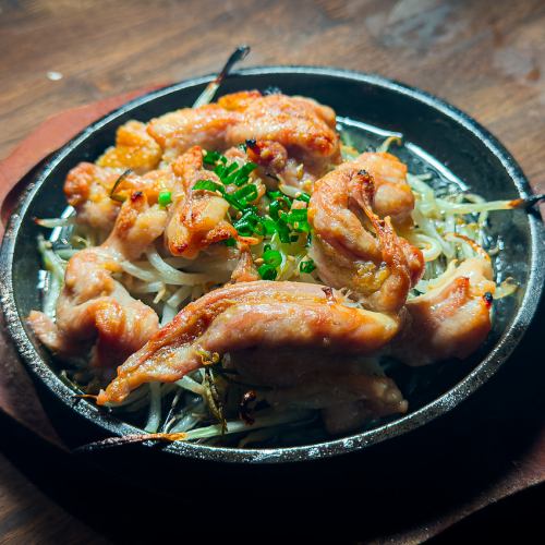 [Homemade chicken dish] Grilled chicken neck with herbs and oil