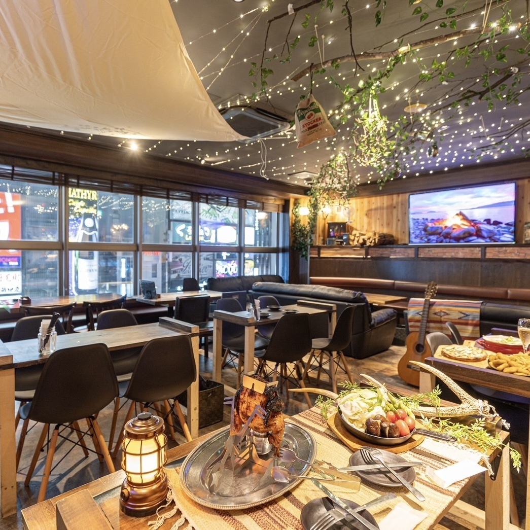 We can accommodate groups of 20 or fewer, so please feel free to contact us!