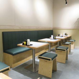 少人数から１０名以上の団体様まで幅広くご利用可能！