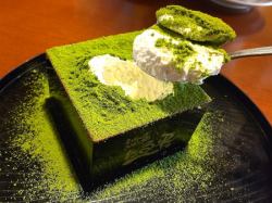 matcha tiramisu