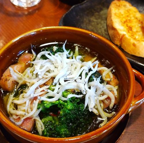 Whitebait and Broccoli Ajillo