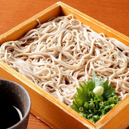 シメの十割ざるそば