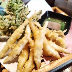 銀魚油菜花天婦羅