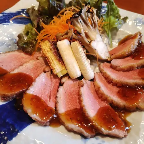 合鴨と長ねぎの炉端焼き～ハニーマスタードソース～